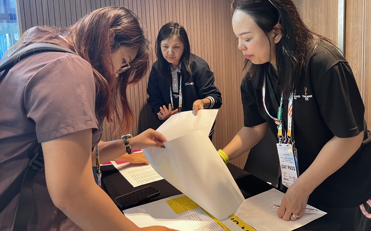 Việt Nam sẽ ý kiến với Thái Lan về sai sót tại Lễ khai mạc SEA Games - Ảnh 2.