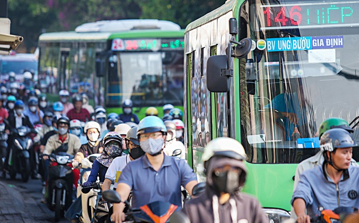 Cửa ngõ TP.HCM từ Hàng Xanh đến Bình Triệu: Chờ cú hích TOD chỉnh trang đô thị - Ảnh 2.