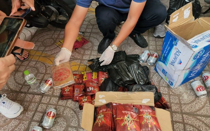 Hàn Quốc: Ma túy ngụy trang trà liên tiếp dạt vào bờ biển Jeju - Ảnh 3.