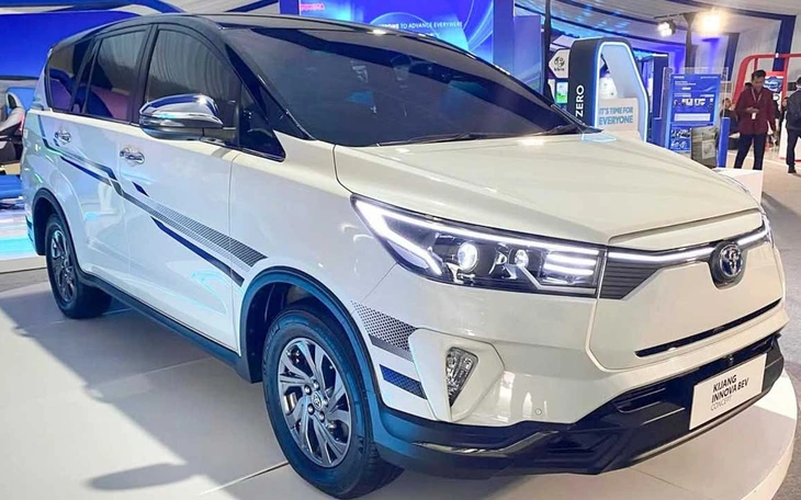 Toyota ra mắt SUV điện chủ lực trong tháng 3, kích thước ngang Corolla Cross - Ảnh 5.