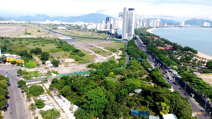 Khánh Hòa kiến nghị Thủ tướng chỉ đạo Bộ Quốc phòng bàn giao đất sân bay Nha Trang - Ảnh 5.