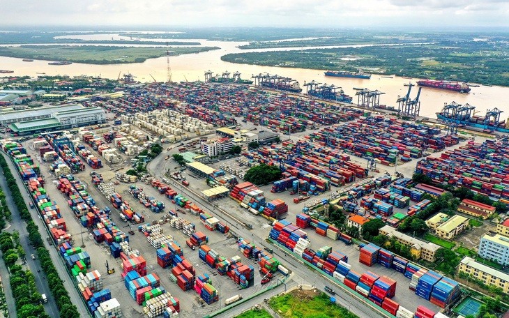 Lo cuộc đua hạ giá trong chuyển phát, sàn "vừa đá bóng vừa thổi còi" - Ảnh 4.