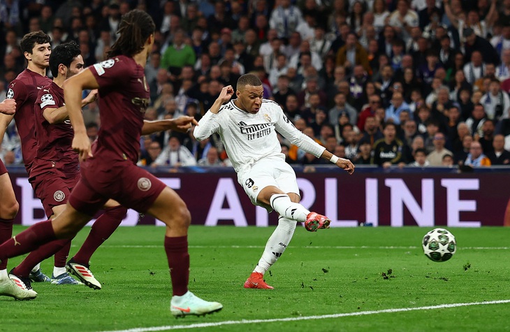 Mbappe ghi hat-trick, Real Madrid thắng dễ Man City - Ảnh 2.