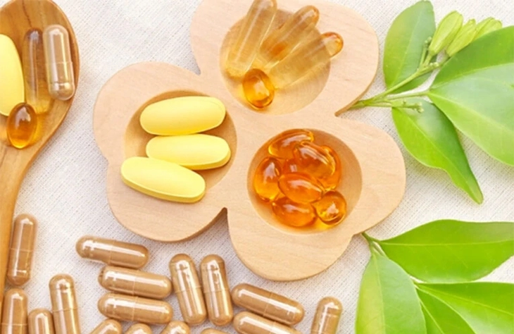 Chúng ta có đang quá lạm dụng thực phẩm chức năng? - Ảnh 2.