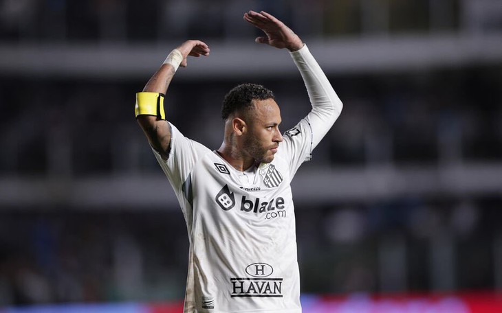 Neymar ‘phông bạt hạnh phúc’ sau tin đồn thác loạn - Ảnh 2.