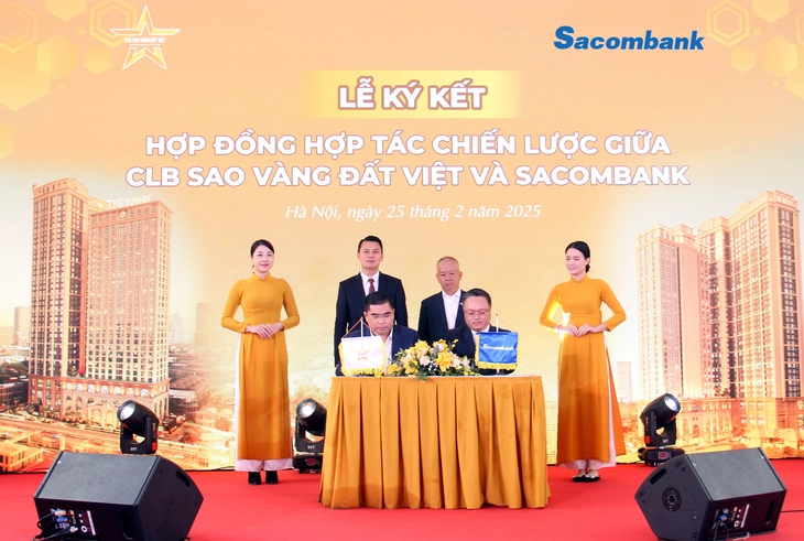 Sacombank và Câu lạc bộ Sao Vàng Đất Việt ký hợp tác chiến lược - Ảnh 1.