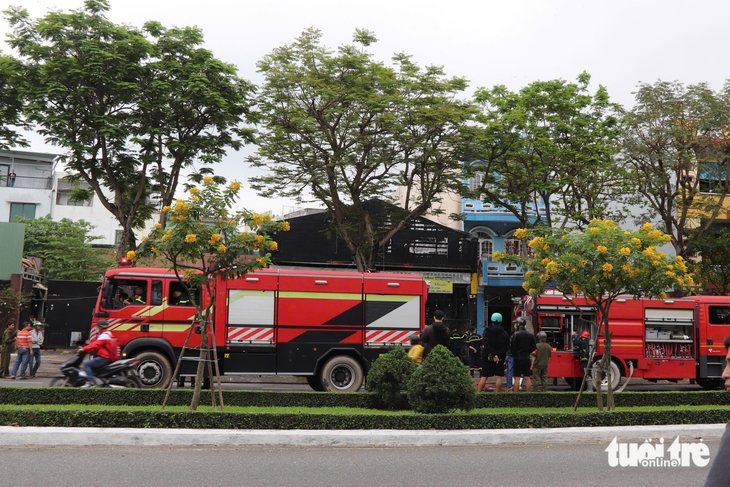 Cháy phòng trà tại Đà Nẵng, nhiều tài sản bị thiêu rụi - Ảnh 3.