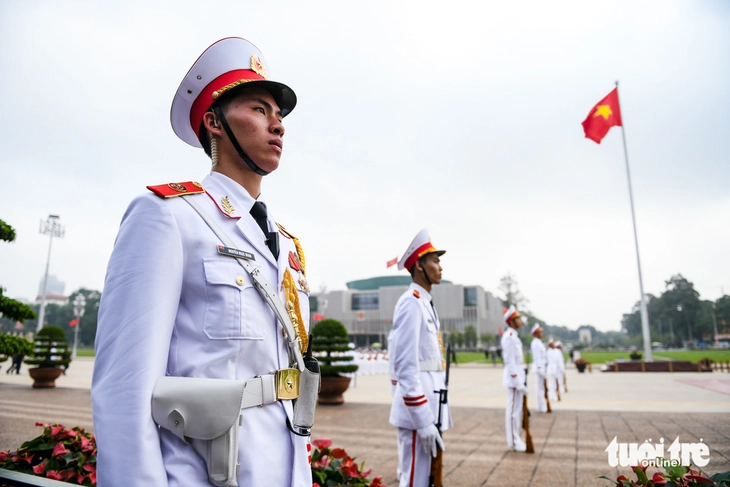 Bộ Quốc phòng lấy ý kiến nhân dân về tặng thưởng huân chương cho 35 tập thể - Ảnh 1.