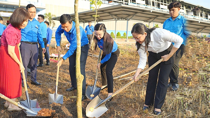 Đợt tập dượt lớn hướng về 50 năm - Ảnh 1.