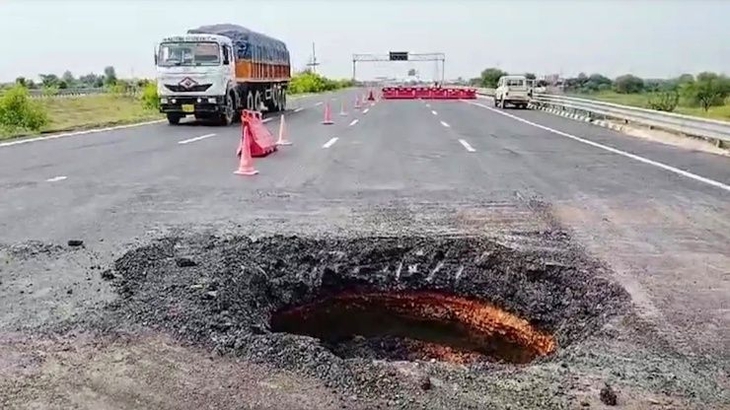 Đường cao tốc xấu phải dừng thu phí, tòa án phán quyết: 'Trạm thu phí không phải nơi vơ vét tiền' - Ảnh 2.