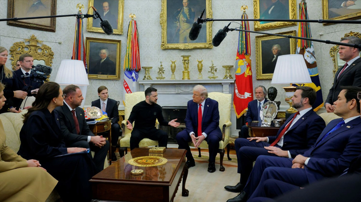 Cuộc đấu khẩu nảy lửa của Tổng thống Zelensky và ông Trump tại Nhà Trắng - Ảnh 1.