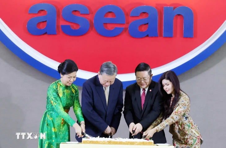 Chuyến thăm lịch sử của Tổng Bí thư Tô Lâm tới Ban Thư ký ASEAN - Ảnh 6.