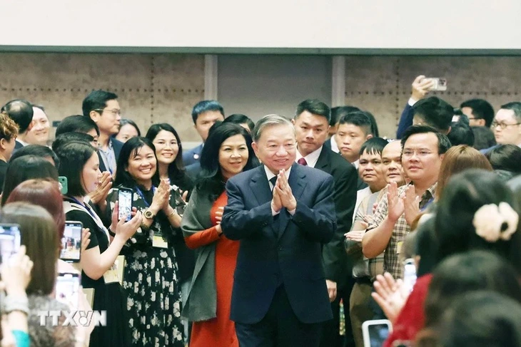 Tổng Bí thư Tô Lâm: Trân trọng đóng góp của kiều bào ở Singapore với Tổ quốc - Ảnh 1.