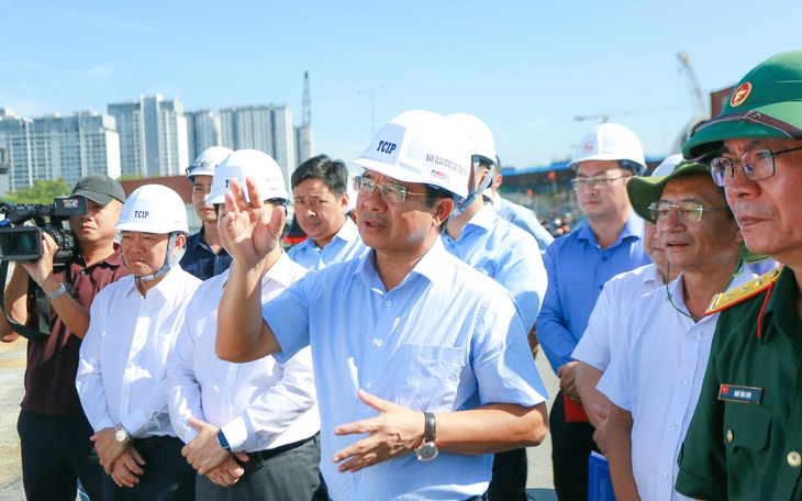 Hầm HC1 An Phú khó thông xe trước 9-5 vì trạm bơm vẫn 'kẹt' - Ảnh 2.