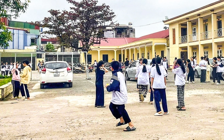 Hải Phòng chỉ đạo làm rõ thông tin ‘Lách luật' dạy thêm ở 'điểm trường xí nghiệp’ - Ảnh 2.