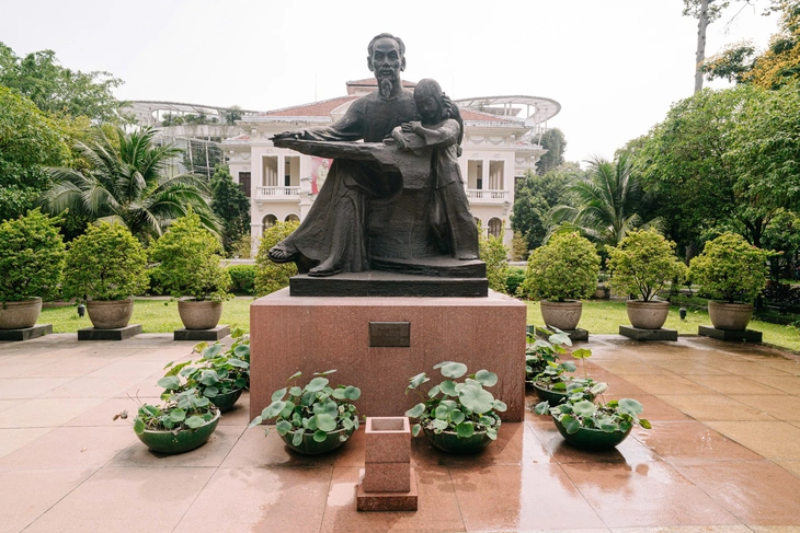 Tổng Bí thư Tô Lâm: Bác vẫn cùng chúng cháu hành quân - Ảnh 5. Bác - Ảnh 4.