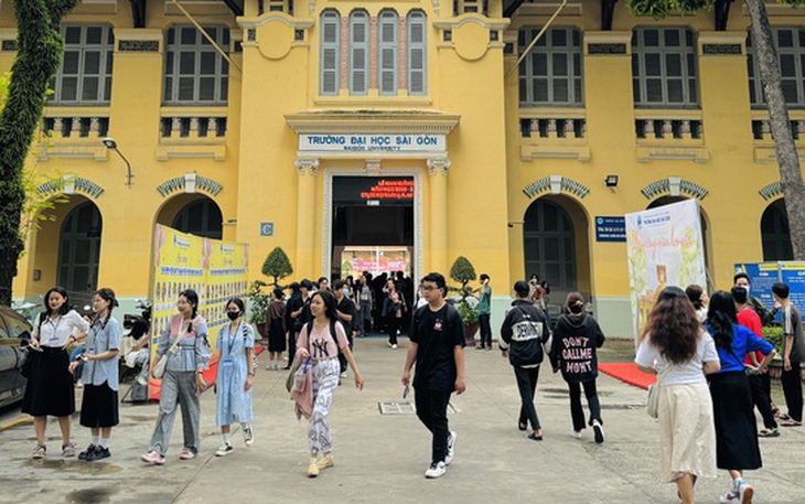 Học phí đại học năm 2025 bao nhiêu? - Ảnh 5.