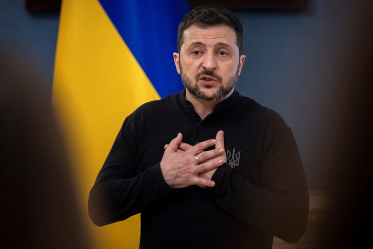 Ông Zelensky ủng hộ đề xuất ngừng bắn của ông Trump - Ảnh 1.