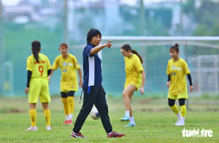 Ashley Tram Anh và Chelsea Le háo hức khoác áo CLB nữ TP.HCM - Ảnh 6.