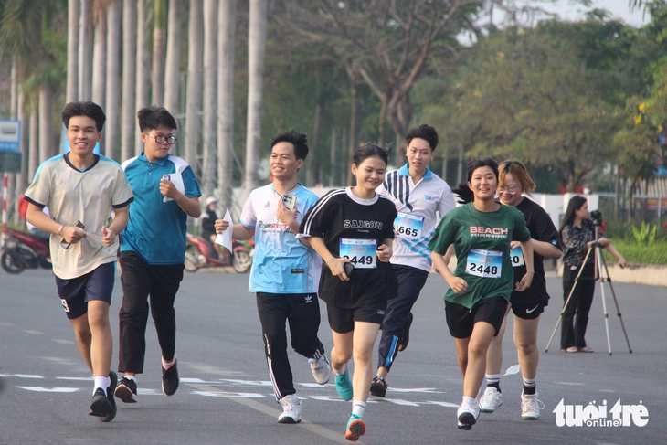 'Anh trai' Quốc Anh cùng đua với 3.000 bạn ở ngày hội sức trẻ - Ảnh 5.