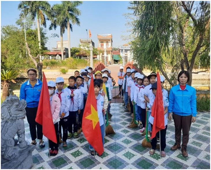 Lắng nghe tiếng gió tháng Tư - Ảnh 1.