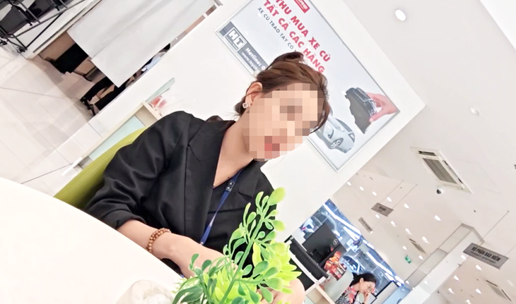 'Thế giới ngầm' bán xe sang Toyota - Kỳ 1: Muốn có xe, phải lót tay 800 triệu đồng - Ảnh 4. 'Thế giới ngầm' bán xe sang Toyota - Kỳ 1: Muốn có xe, phải lót tay 800 triệu đồng - Ảnh 4.
