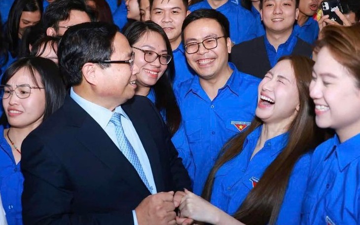 Hòa Minzy: 'Hàng trăm thương hiệu sẵn sàng bỏ nhiều tiền mời tôi quảng cáo' - Ảnh 4.