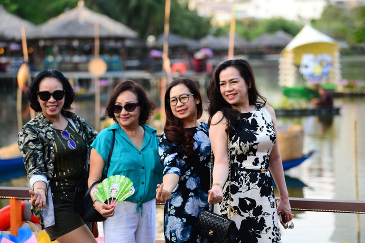 Thời tiết hôm nay 25-10: Cả nước ngày nắng, Nam Bộ đề phòng chiều tối có mưa - Ảnh 1.