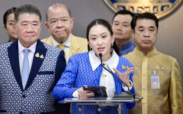 Bà Paetongtarn tố đảng từng liên minh gây rối thảo luận chính sách sòng bạc với Trung Quốc - Ảnh 3.