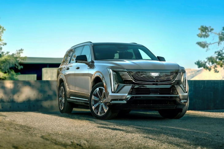 Cadillac Escalade IQL: SUV điện hạng sang rộng hàng đầu thế giới, hàng ghế 3 người lớn ngồi vô tư - Ảnh 1.