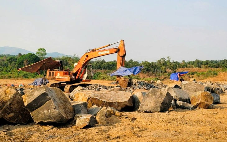 Thiếu hụt nguồn đá trầm trọng ảnh hưởng tiến độ các dự án giao thông trọng điểm miền Tây - Ảnh 4.