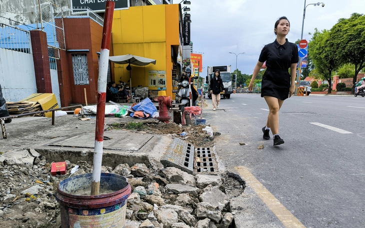 Quận 6 lên tiếng vụ nhiều vỉa hè còn tốt vẫn bị đào xới - Ảnh 3.