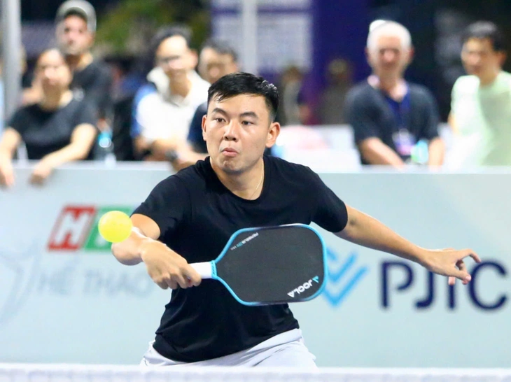 Lý Hoàng Nam thất bại ở tứ kết giải pickleball quốc gia - Ảnh 1.