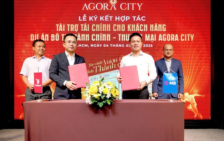 Mở bán đô thị hành chính - thương mại Agora City tại Long An - Ảnh 3.