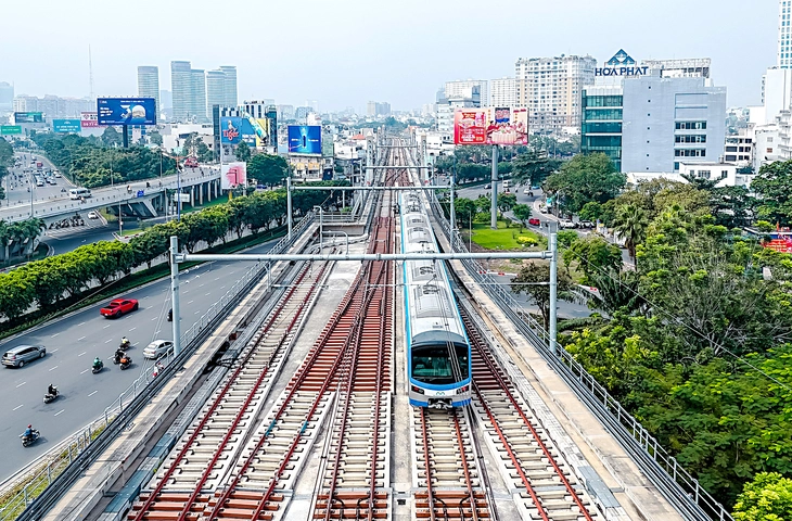 Metro số 1 khánh thành: Cú hích cho ngành đường sắt đô thị - Ảnh 1.