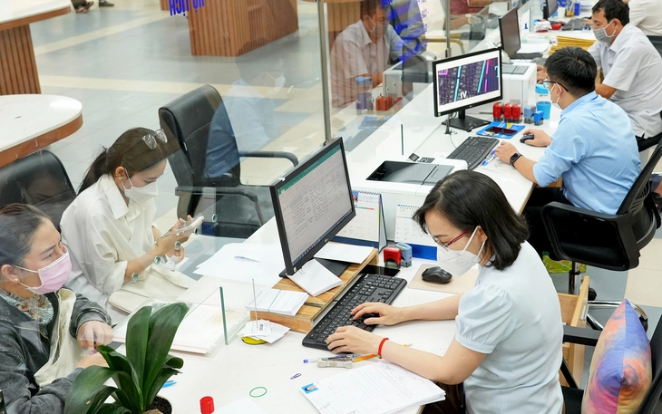 Đắk Nông chi lương tháng 7 trước khi sáp nhập - Ảnh 2.