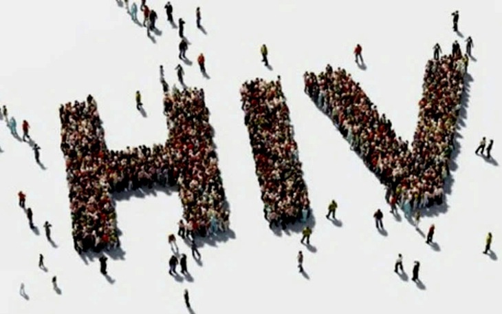 UNAIDS trưng bày áp phích tại Geneva để phá bỏ định kiến về HIV/AIDS  - Ảnh 2.