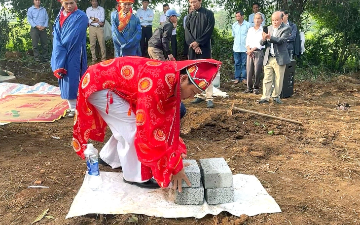 Trường tiểu học đầu tiên mang tên Nguyễn Hoàng trên vùng đất chúa Nguyễn lập nghiệp - Ảnh 4.