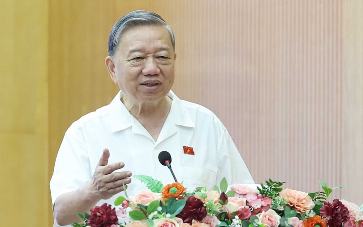 Tổng Bí thư Tô Lâm: Dạy 2 buổi mỗi ngày miễn phí từ năm học 2025 - 2026 - Ảnh 2.