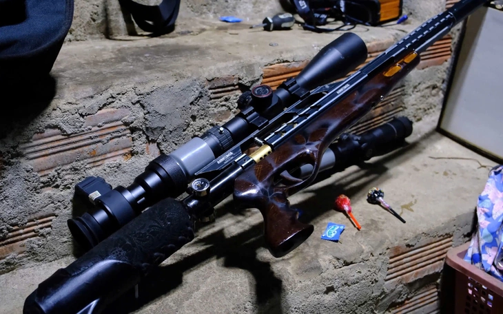 Hình ảnh kho súng, đạn của ổ nhóm buôn bán súng liên tỉnh qua mạng xã hội - Ảnh 8.