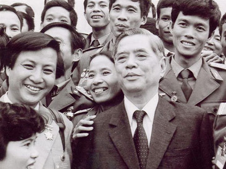 Tôn vinh 60 cá nhân tiêu biểu trong sự nghiệp xây dựng, bảo vệ và phát triển TP.HCM Tôn vinh 60 cá nhân tiêu biểu trong sự nghiệp xây dựng, bảo vệ và phát triển TP.HCM