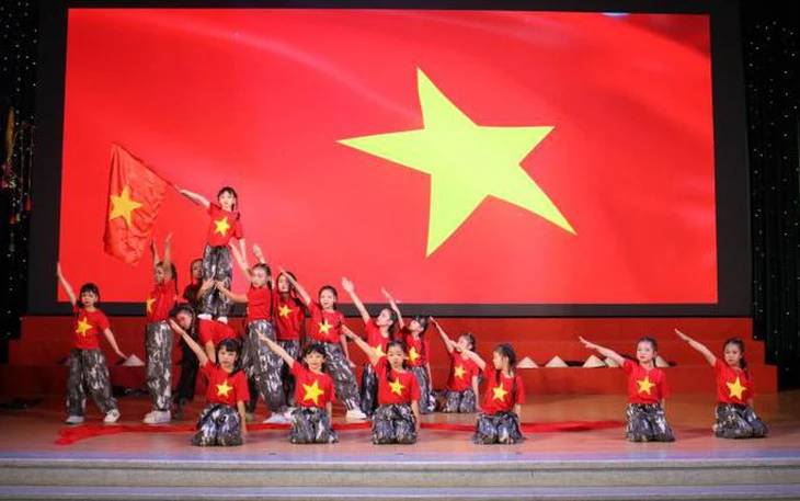 Nhóm Bzone Dance vô địch tại Dalat Best Dance Crew 2025 - Ảnh 2.