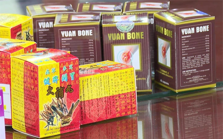 Năm 2024, TP.HCM phát hiện nhiều cơ sở kinh doanh thuốc giả, - Ảnh 2.