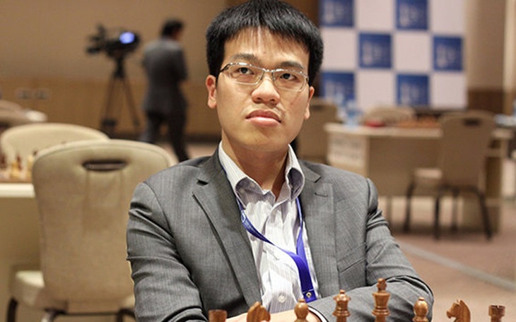 Nakamura bất ngờ đầu hàng trong thế thắng trước vua cờ Magnus Carlsen - Ảnh 2.