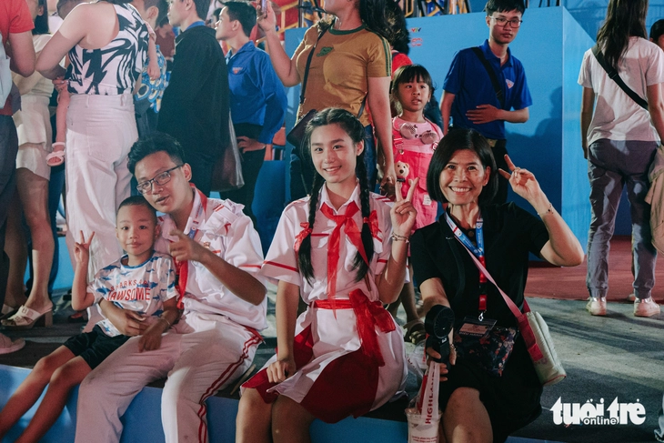 pháo hoa - Ảnh 4.