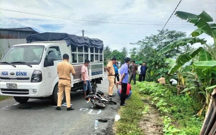 Vụ nổ súng ở Vĩnh Long: Luật sư được cơ quan điều tra mời làm việc - Ảnh 3.