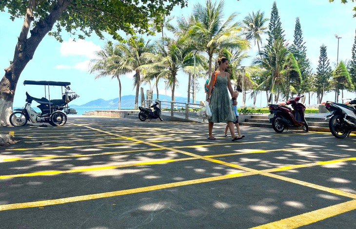 Giữ xe không tiền mặt - dịch vụ mới ở Nha Trang - Ảnh 1.