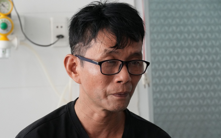 Mâu thuẫn trong lúc đá banh rồi đánh nhau, 11 người bị khởi tố - Ảnh 2.