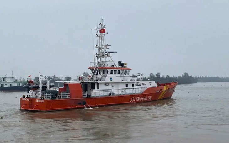 17ha rừng Cần Giờ bị dầu loang sau sự cố, các đơn vị khẩn trương xử lý - Ảnh 3.