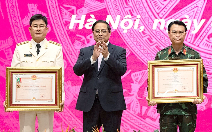 Thủ tướng: Cựu tù chính trị là hình tượng về sự hy sinh cho độc lập, tự do của dân tộc  - Ảnh 9.